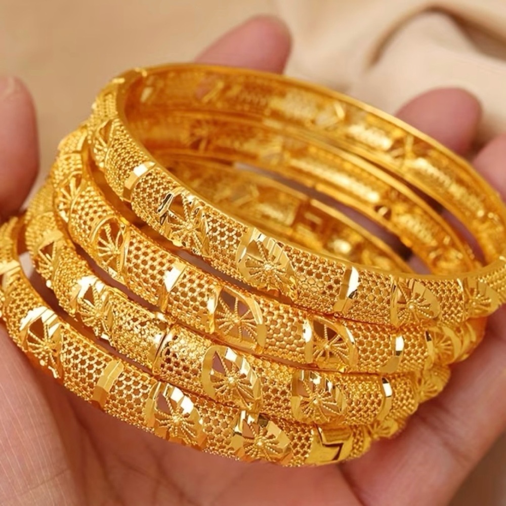 Elegant Bangles Set